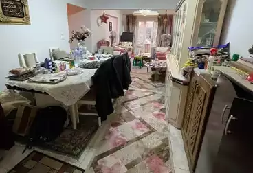 Apartments For sale - 2 rooms - floor 4