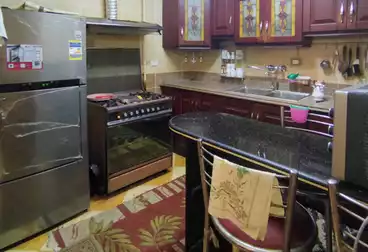 Apartments For sale - 5 rooms - floor 4