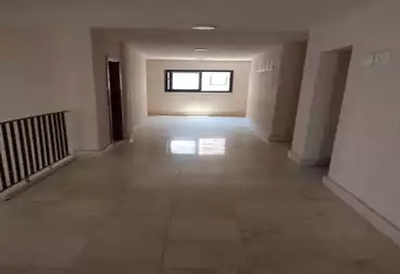 undefined undefined - 3 rooms - floor 10