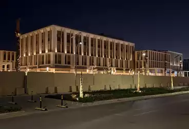 Administrative For sale - 5 rooms - floor 2