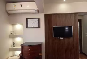 Apartments For sale - 2 rooms - floor 11
