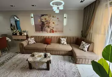 Furnished Apartment For sale - 3 rooms - floor 9