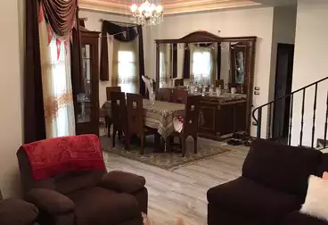 Villas For rent - 16 rooms
