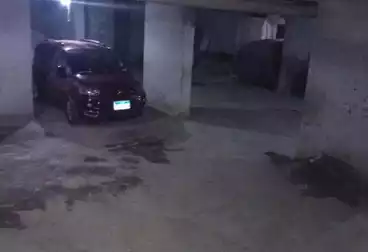 جراج للبيع