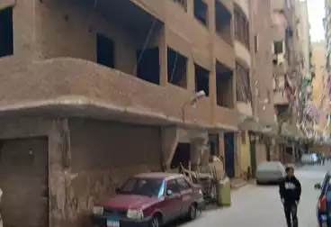 منزل / بيت للبيع - 9 غرف