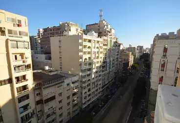 عقارات للبيع - 3 غرف - بالدور 11