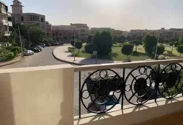 شقق للإيجار - 3 غرف - بالدور 1
