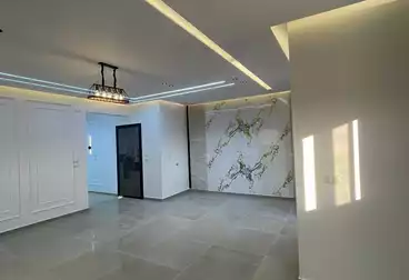 Apartments For sale - 3 rooms - floor 4
