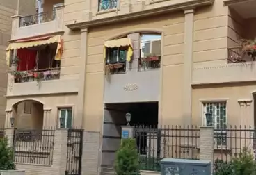 Apartments For sale - 4 rooms - floor 4