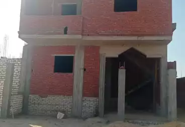 House / Home For sale - 3 rooms