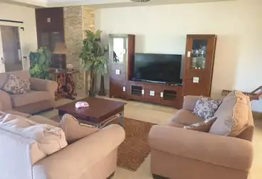فلل للإيجار - 6 غرف