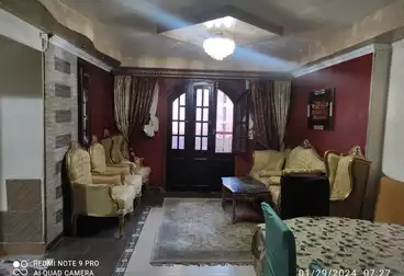 Apartments For sale - 3 rooms - floor 8