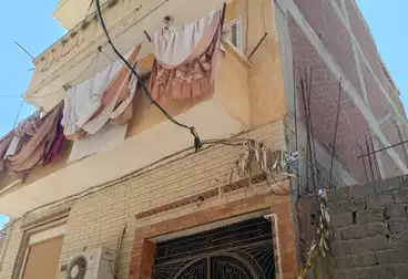 Building For sale - 3 rooms
