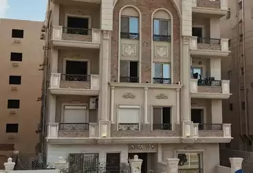 Apartments For sale - 2 rooms - floor 4