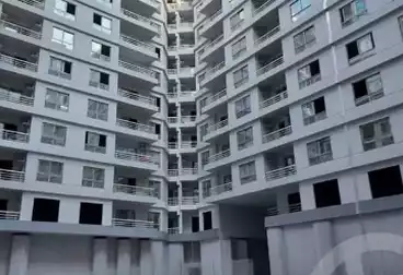 Apartments For sale - 2 rooms - floor 9