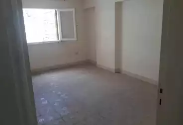 undefined undefined - 2 rooms - floor 6