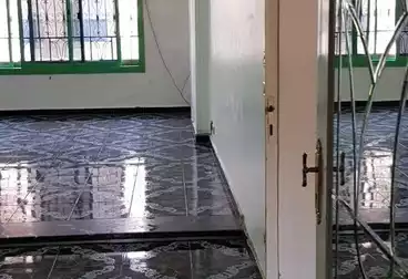 undefined undefined - 2 rooms - floor 5