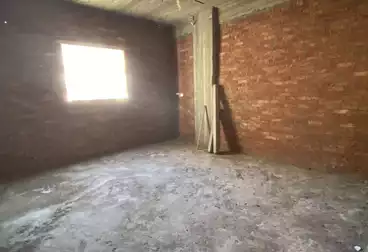 House / Home For sale - 3 rooms