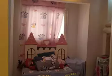 Apartments For sale - 2 rooms - floor 4