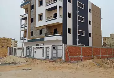 عقارات للبيع - 3 غرف - بالدور 3