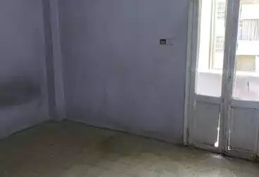 Apartments For sale - 2 rooms - floor 3