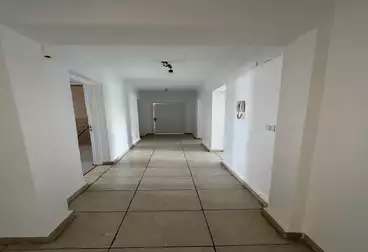 undefined undefined - 3 rooms - floor 1
