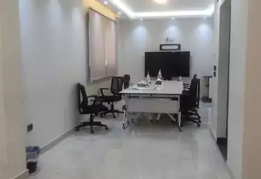 Administrative For rent - 8 rooms