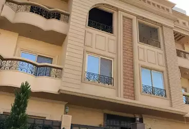 Apartments For sale - 3 rooms - floor 1