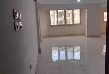 Apartments For sale - 3 rooms - floor 2