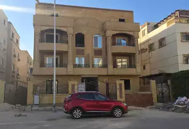 شقق للبيع - 3 غرف - بالدور 4