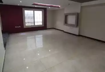 Apartments For rent - 3 rooms - floor 8