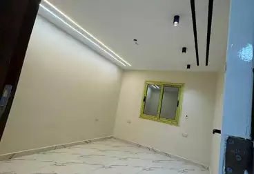 Apartments For sale - 4 rooms - floor 0