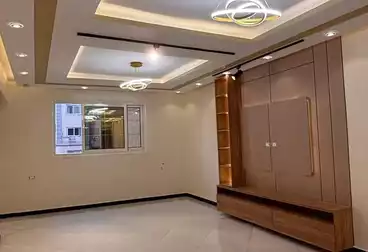 Apartments For sale - 3 rooms - floor 2