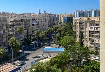 Apartments For sale - 3 rooms - floor 7