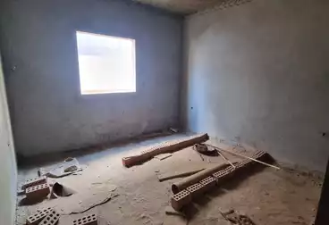 شقق للبيع - 3 غرف - بالدور 0
