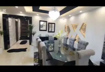عقارات للبيع - 3 غرف - بالدور 13