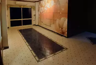 Apartments For sale - 2 rooms - floor 7