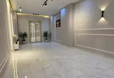 شقق للبيع - 3 غرف - بالدور 1