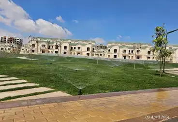شقق للبيع - 2 غرف - بالدور 4