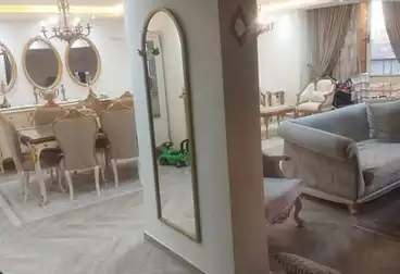 شقق للبيع - 4 غرف - بالدور 8