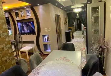 undefined undefined - 2 rooms - floor 8