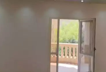 شقق للإيجار - 3 غرف - بالدور 1
