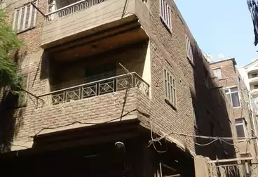 House / Home For sale - 10 rooms