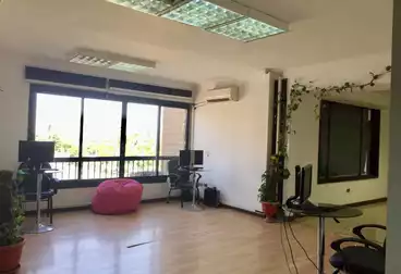 Administrative For rent - 20 rooms - floor 4