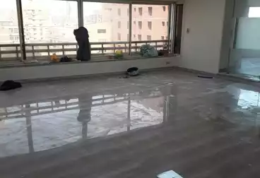 إداري للإيجار - 20 غرف - بالدور 3