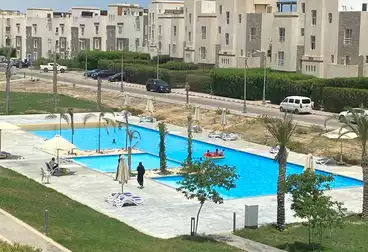 شاليهات للإيجار - 2 غرف - بالدور 2
