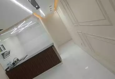 Apartments For sale - 3 rooms - floor 9