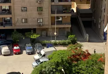 Apartments For sale - 3 rooms - floor 9