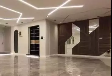 شقق للبيع - 3 غرف - بالدور 0