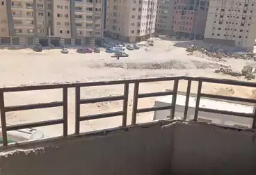شقق للإيجار - 3 غرف - بالدور 5
